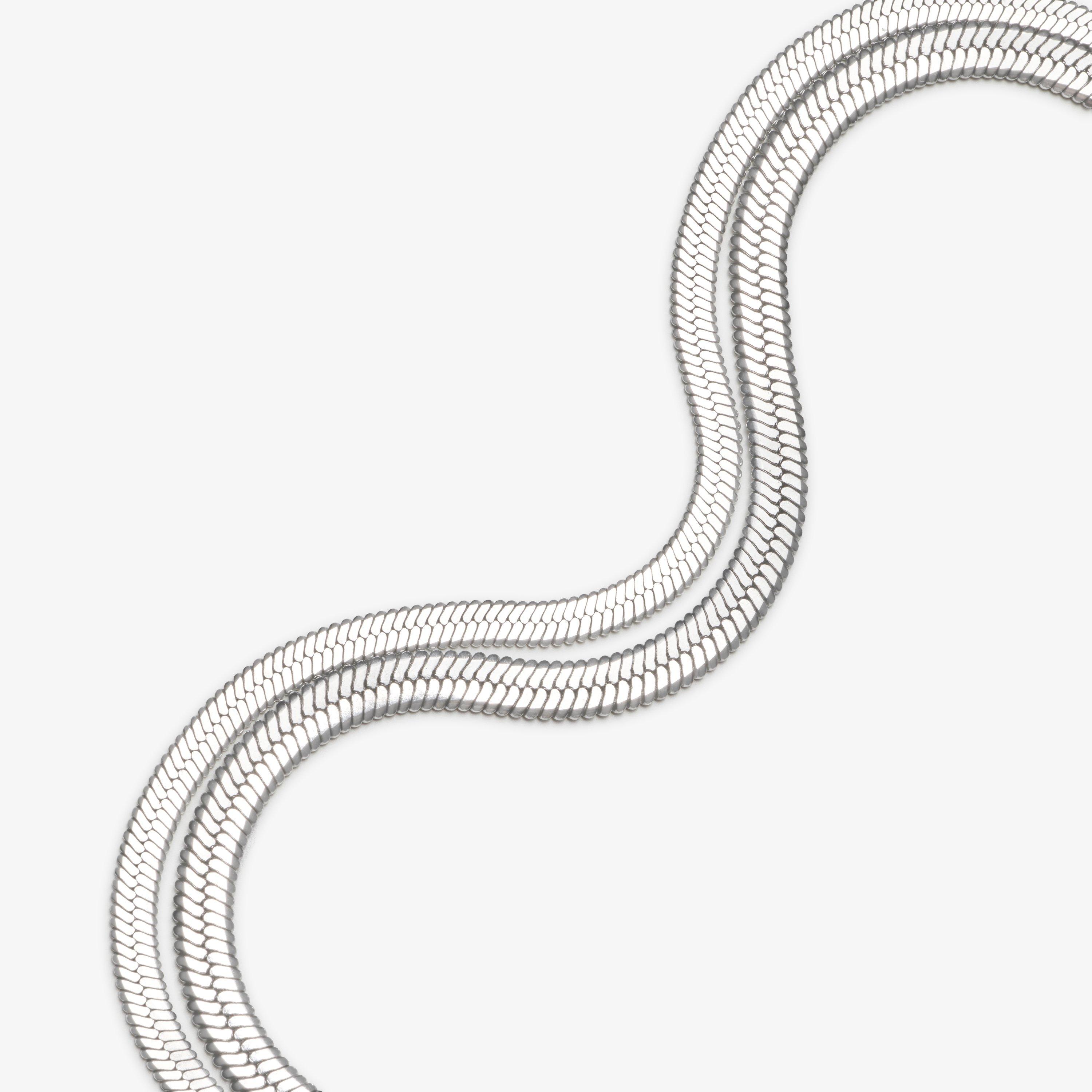 Corin Layer Necklace — Silver