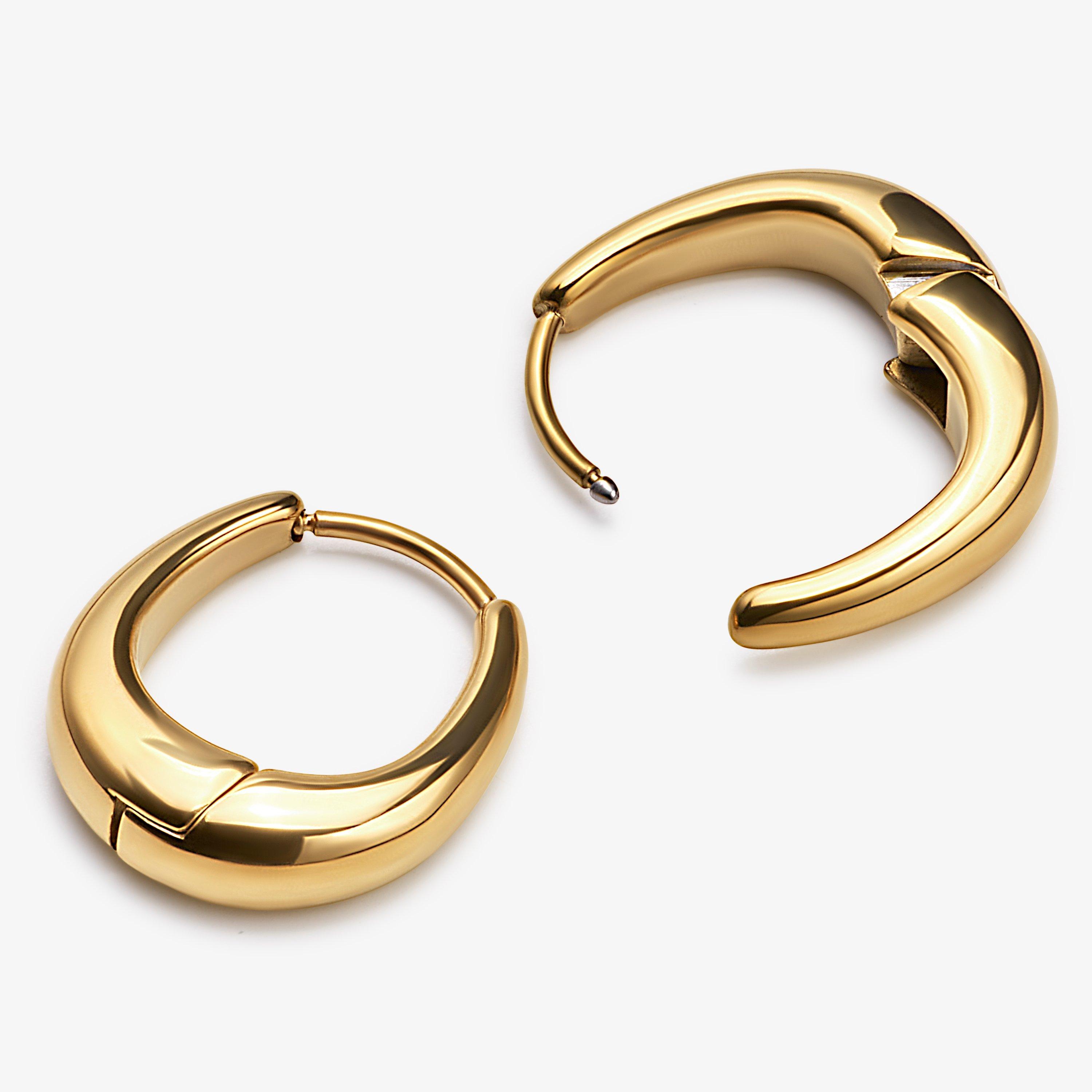 Teardop Huggie — Gold