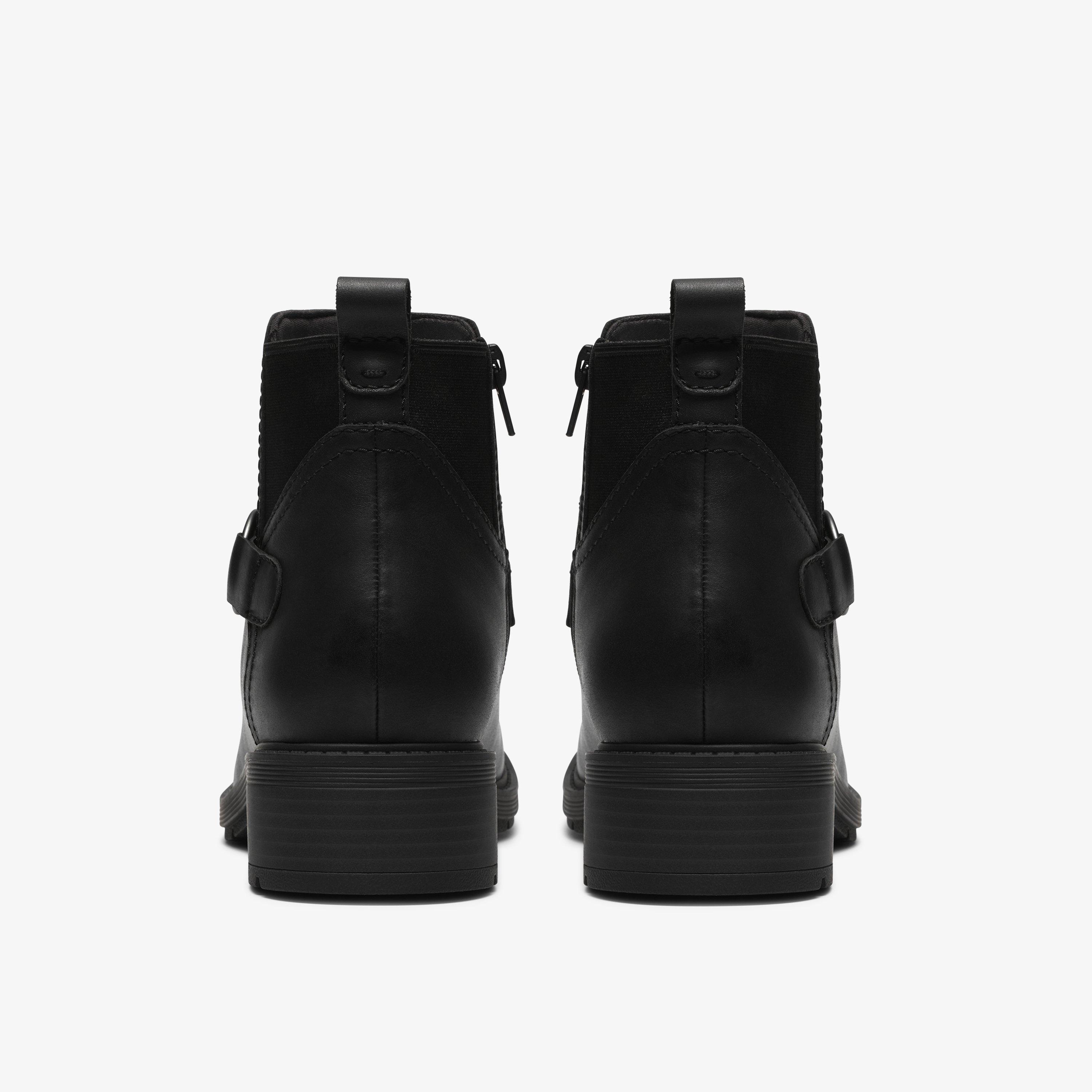 Hearth Stud — Black