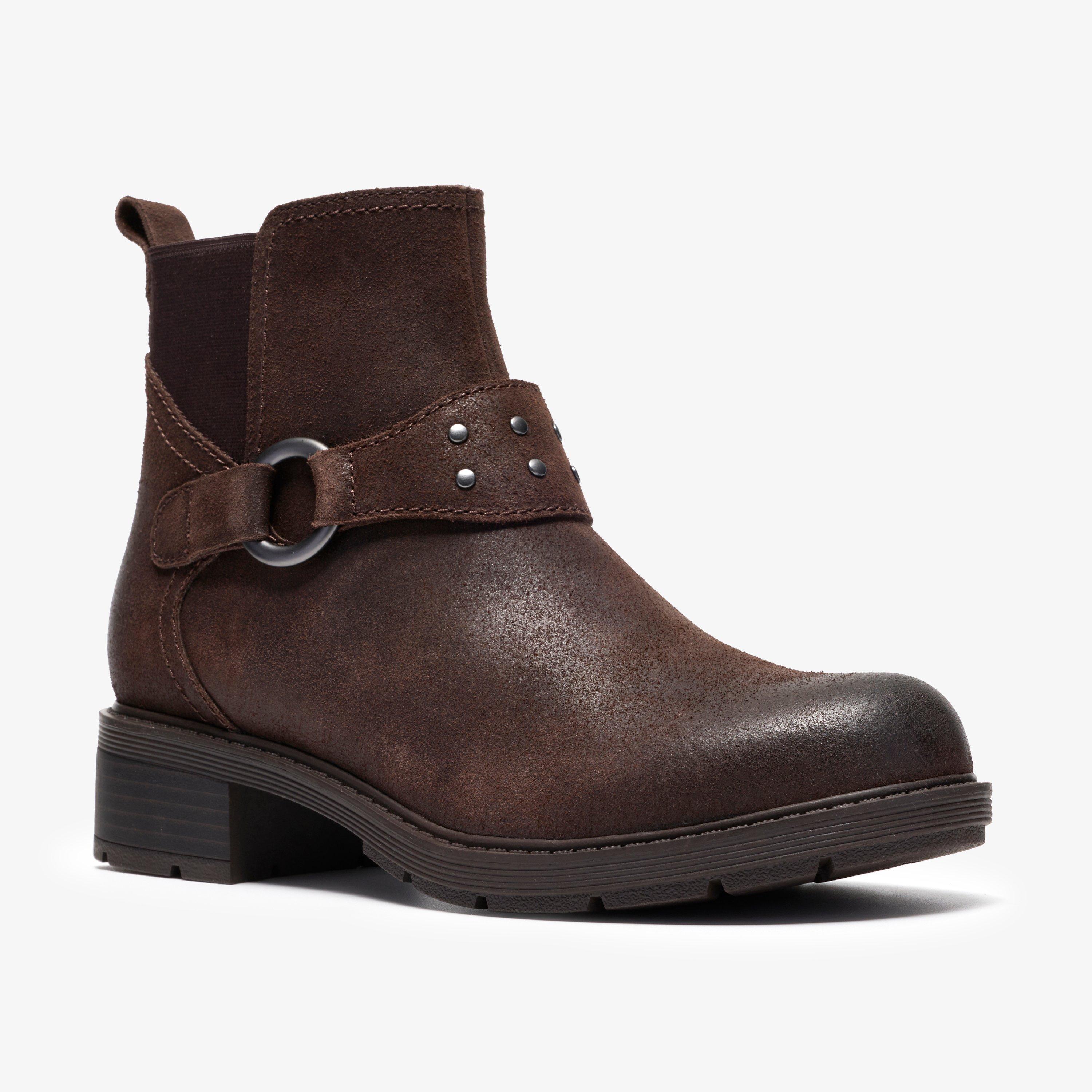 Hearth Stud — Brown