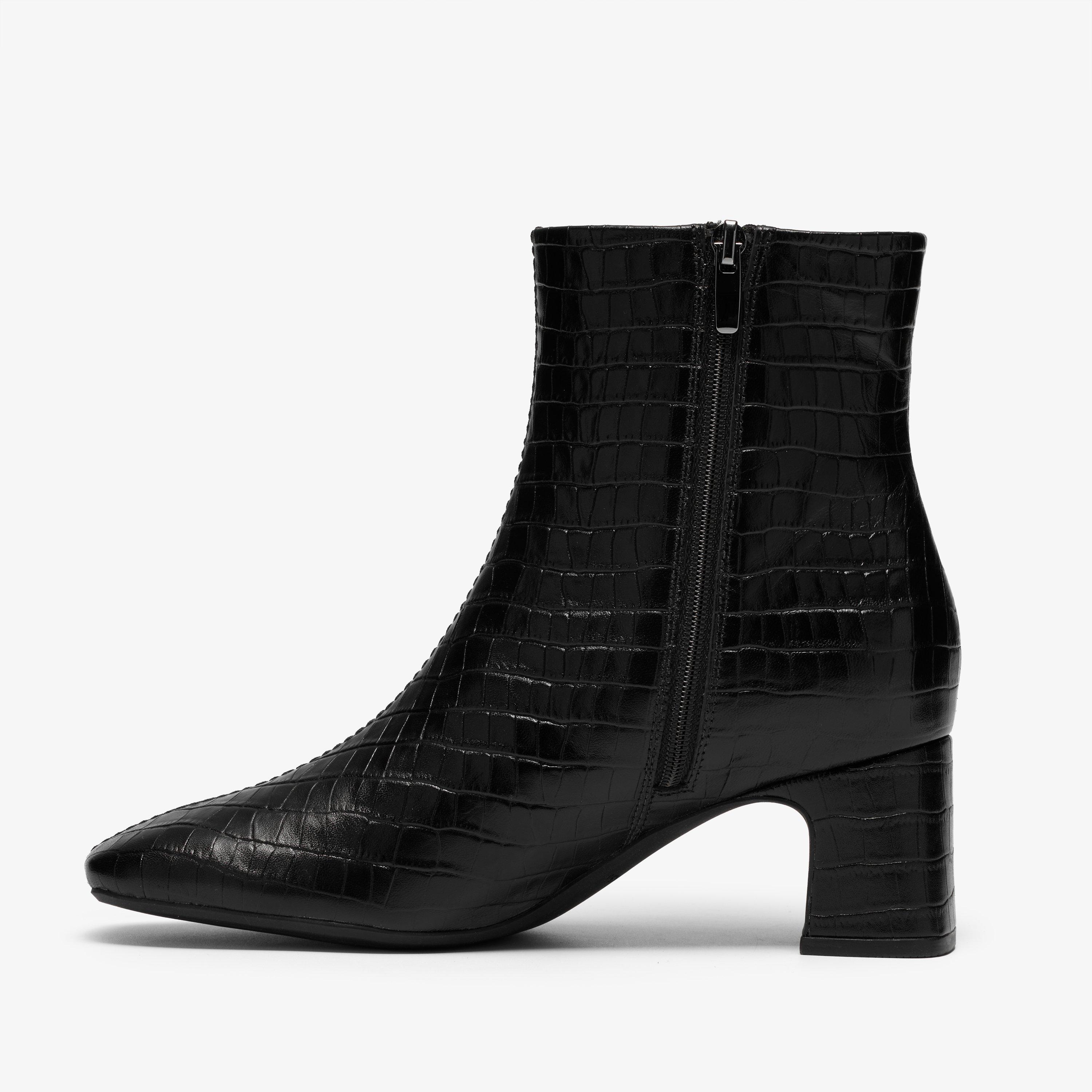 Fernie Zip — Black