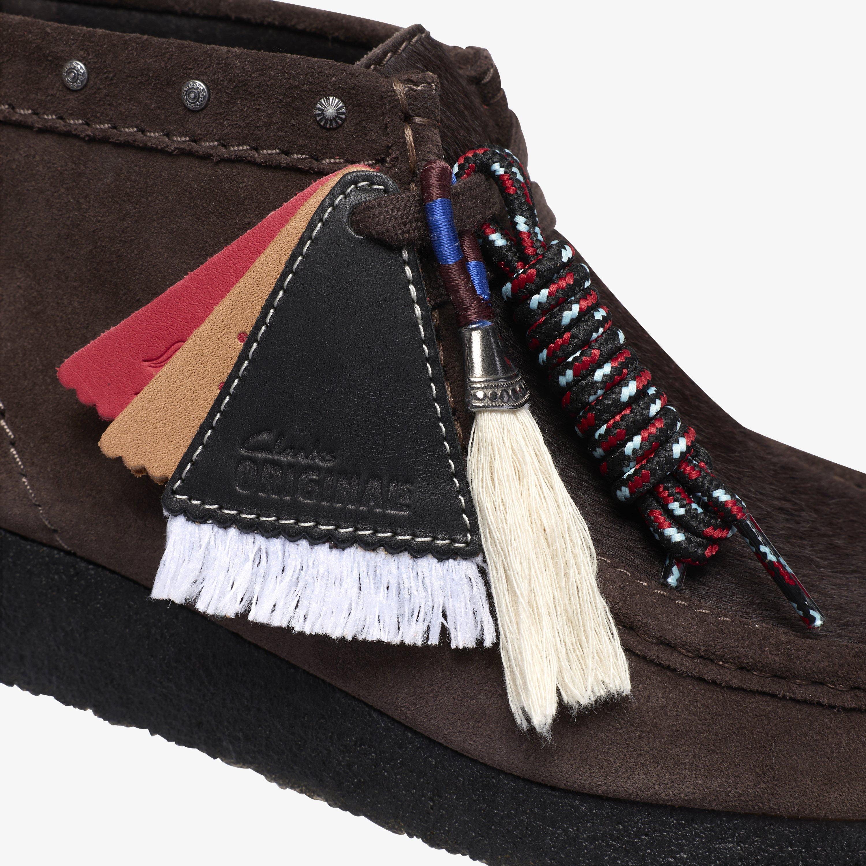 Wallabee Boot — Brown