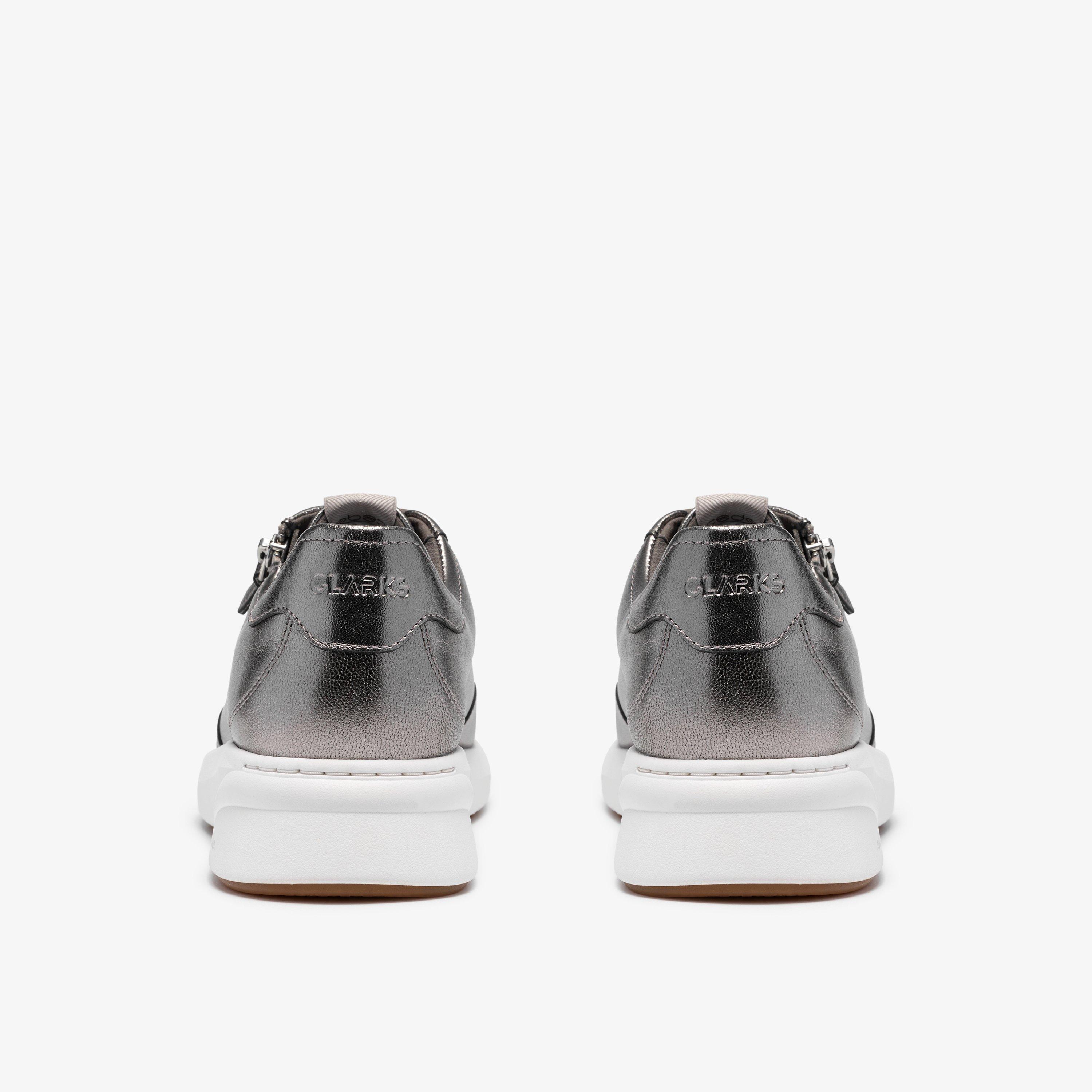 Code Run — Grey