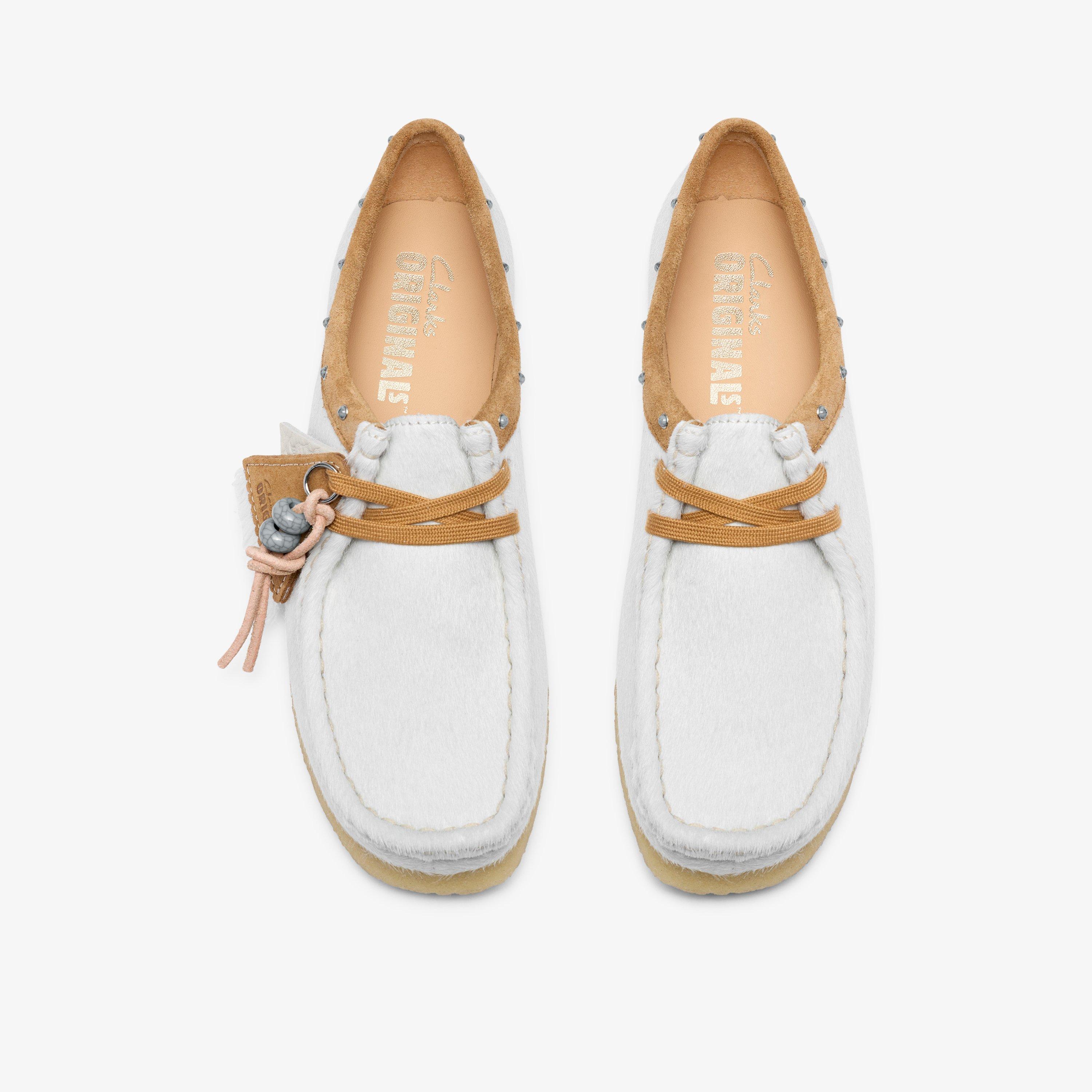 Wallabee — White