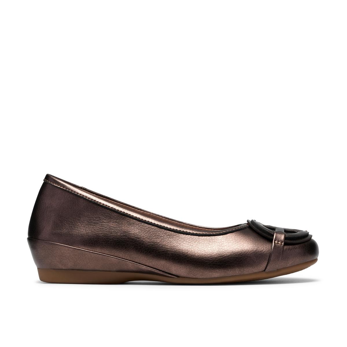 Clarks Womens Cathrynn Luna Slip-Ons