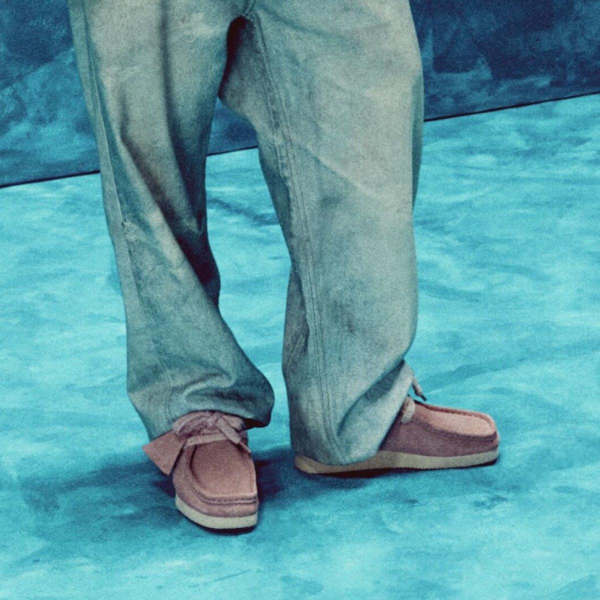 Wallabee Lite — Pink