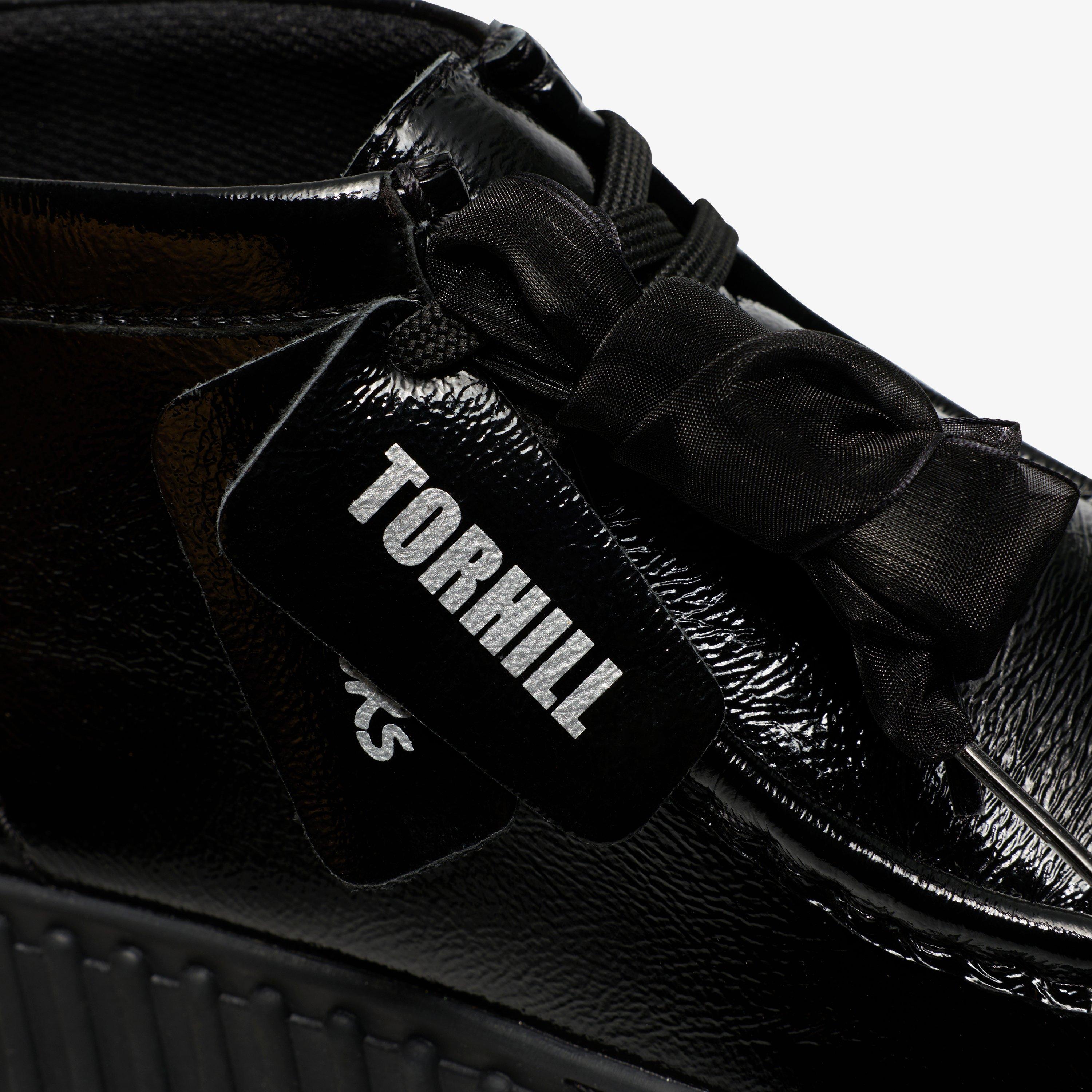 Torhill Moss — Black