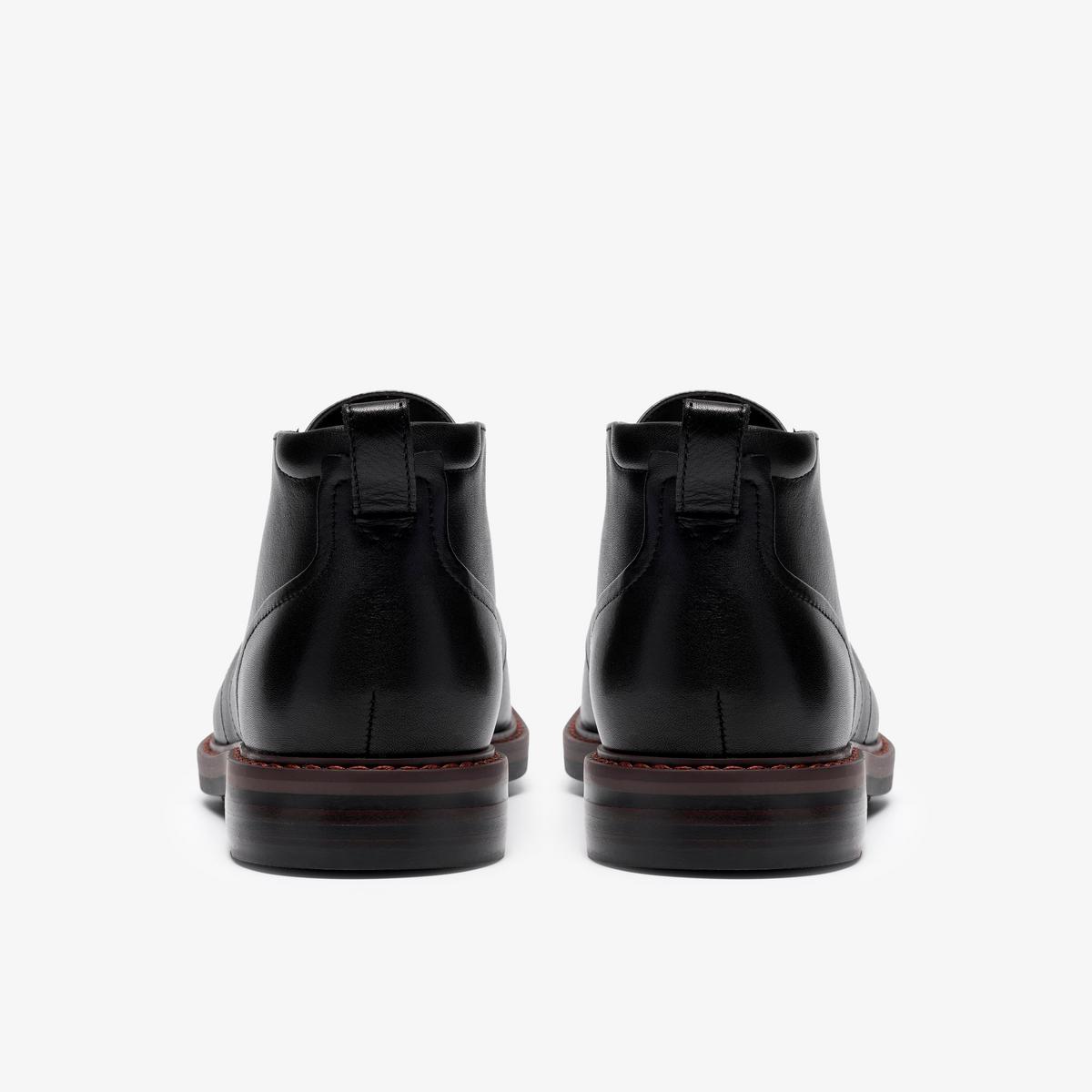 Aldwin 2 Chukka — Black