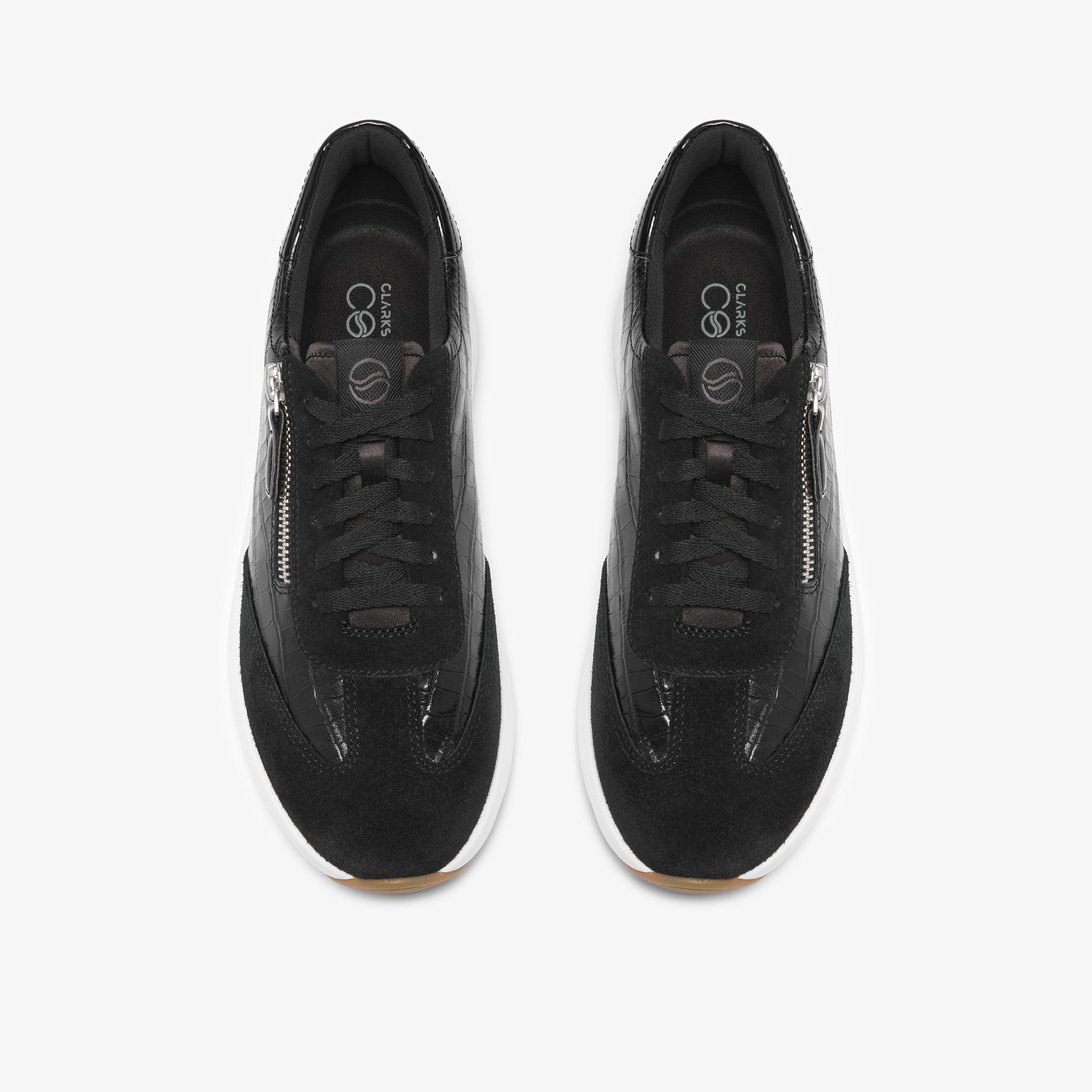 Code Run — Black