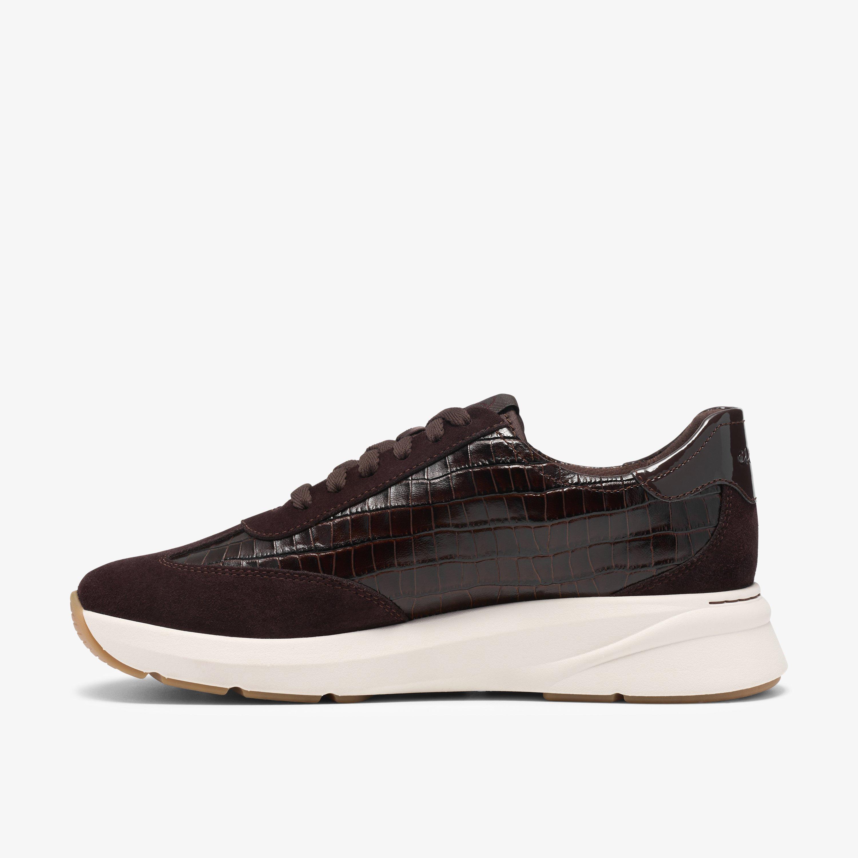 Code Run — Brown