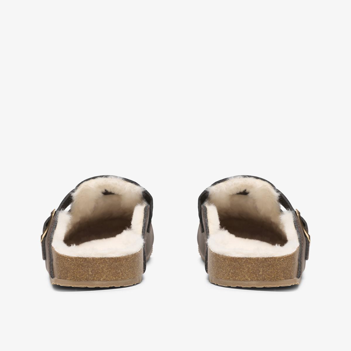 Fira Clog — Brown
