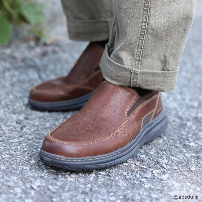 Men's Casual Shoes & Sneakers 25% Off Select