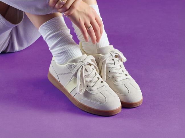 Shop Women's Trainers