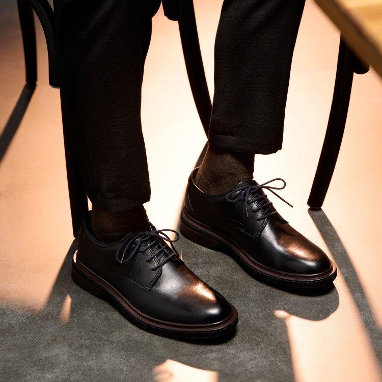Clarks men's Burchill Derby shoes.