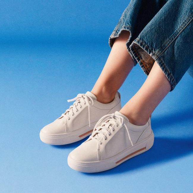 Clarks women's Hollyhock Walk shoes.