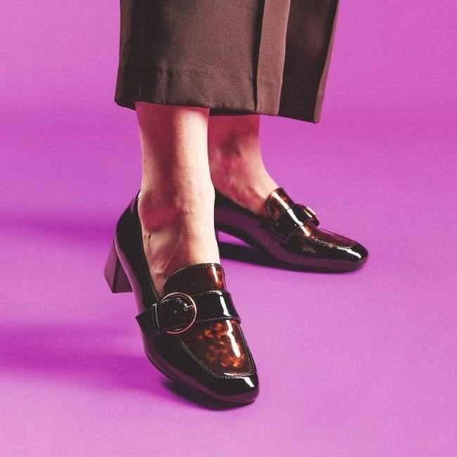 Clarks women's Iridessa Wish black combi shoes.