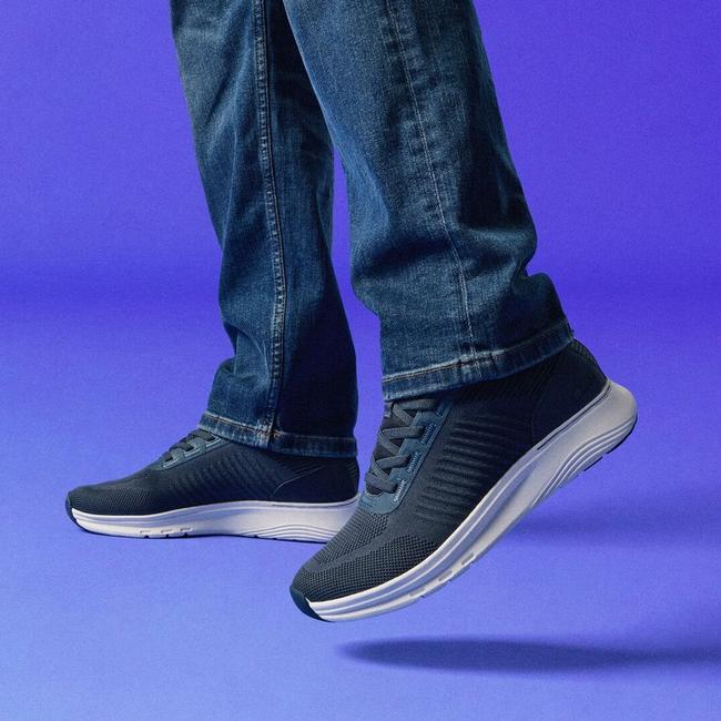 Motion Trek LT in Navy