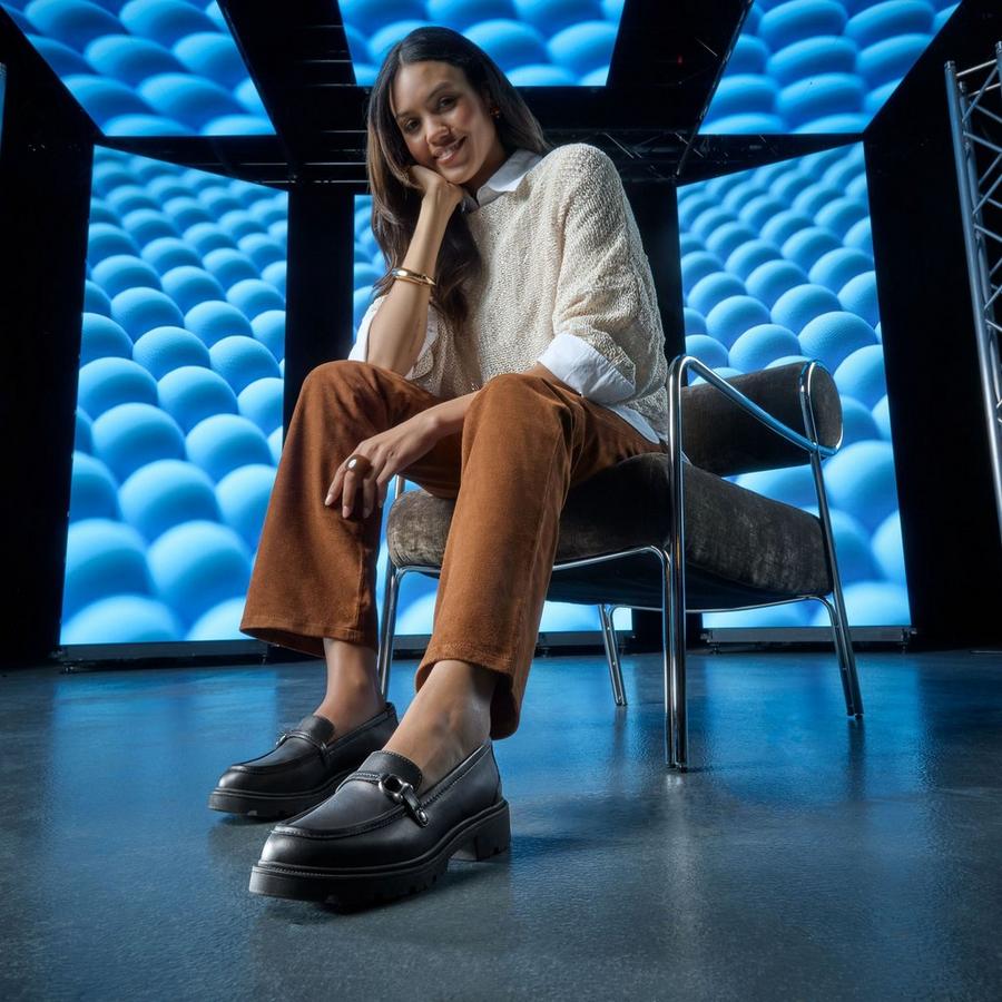 Code Shoes with C360 Foam Technology