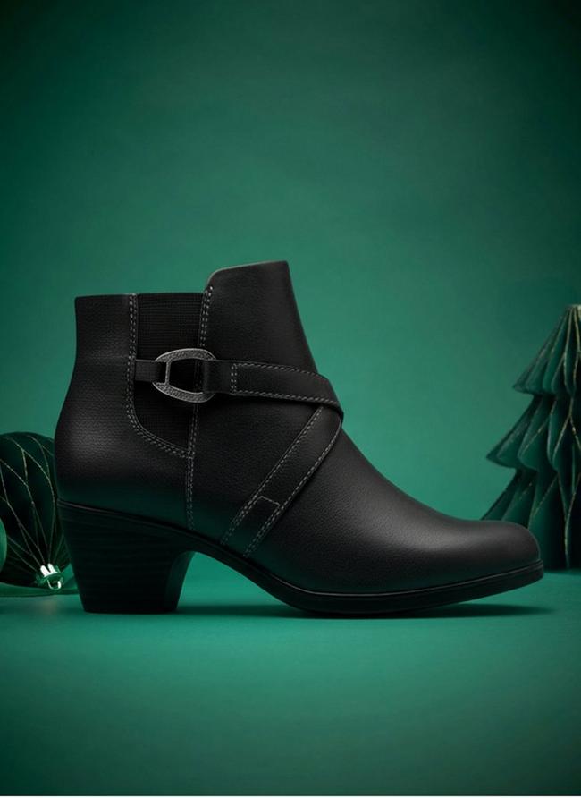 Emily2 Henley in Black Leather