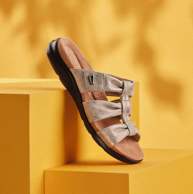 Select Comfort sandal 30% Off
