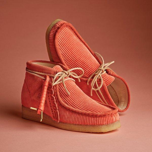 Coral best sale clarks wallabees