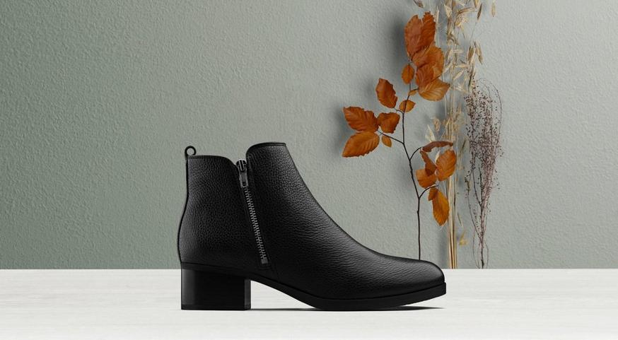 Clarks Mila Sky boots in Black