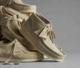 A pile of Clarks Originals fobs | Shop Wallabees