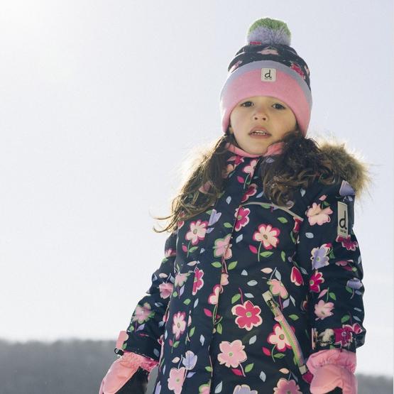 Child wearing Deux par Deux winter clothing