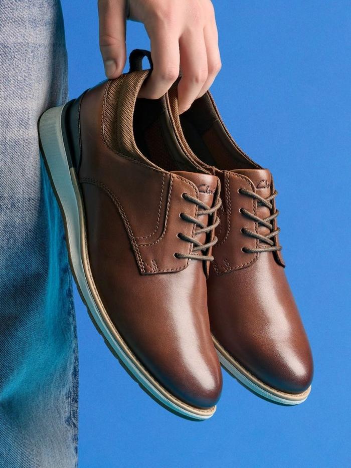 Flex Hybrid Tan Leather