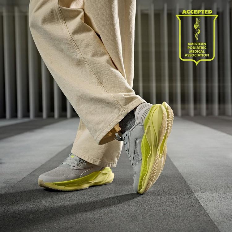 Clarks Pace Collection
