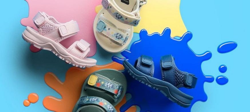 Clarks Doodles Sandals in Multiple colours