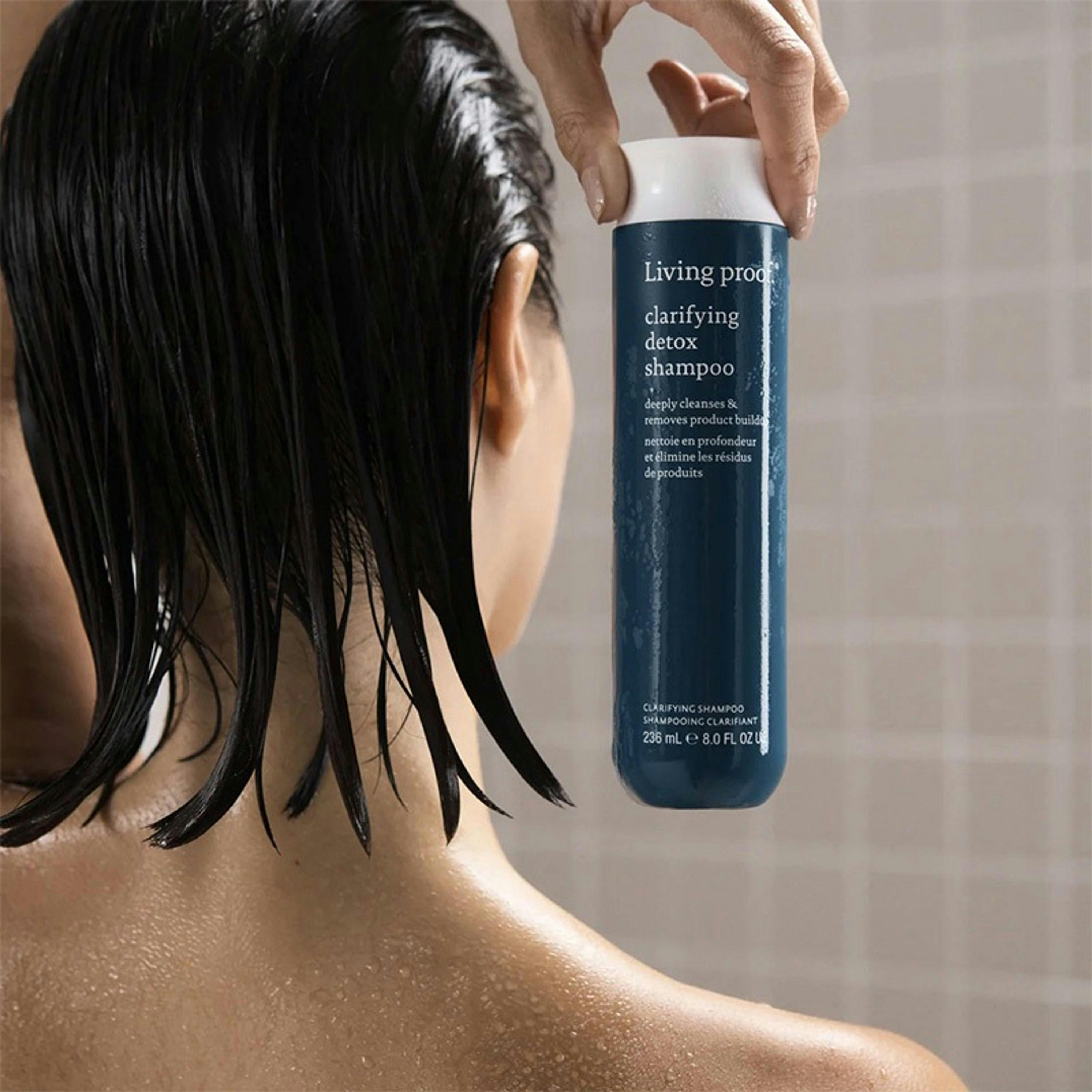 Living Proof Clarifying Detox Shampoo 236 ml Single , view 2 of 6