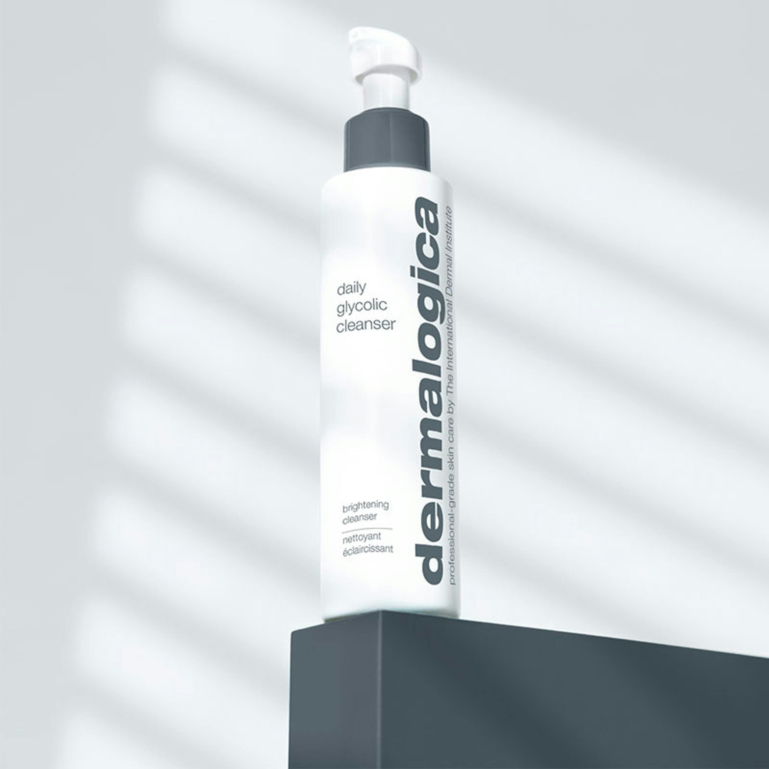 Dermalogica Daily Glycolic Cleanser 150 ml Single , view 3 of 6
