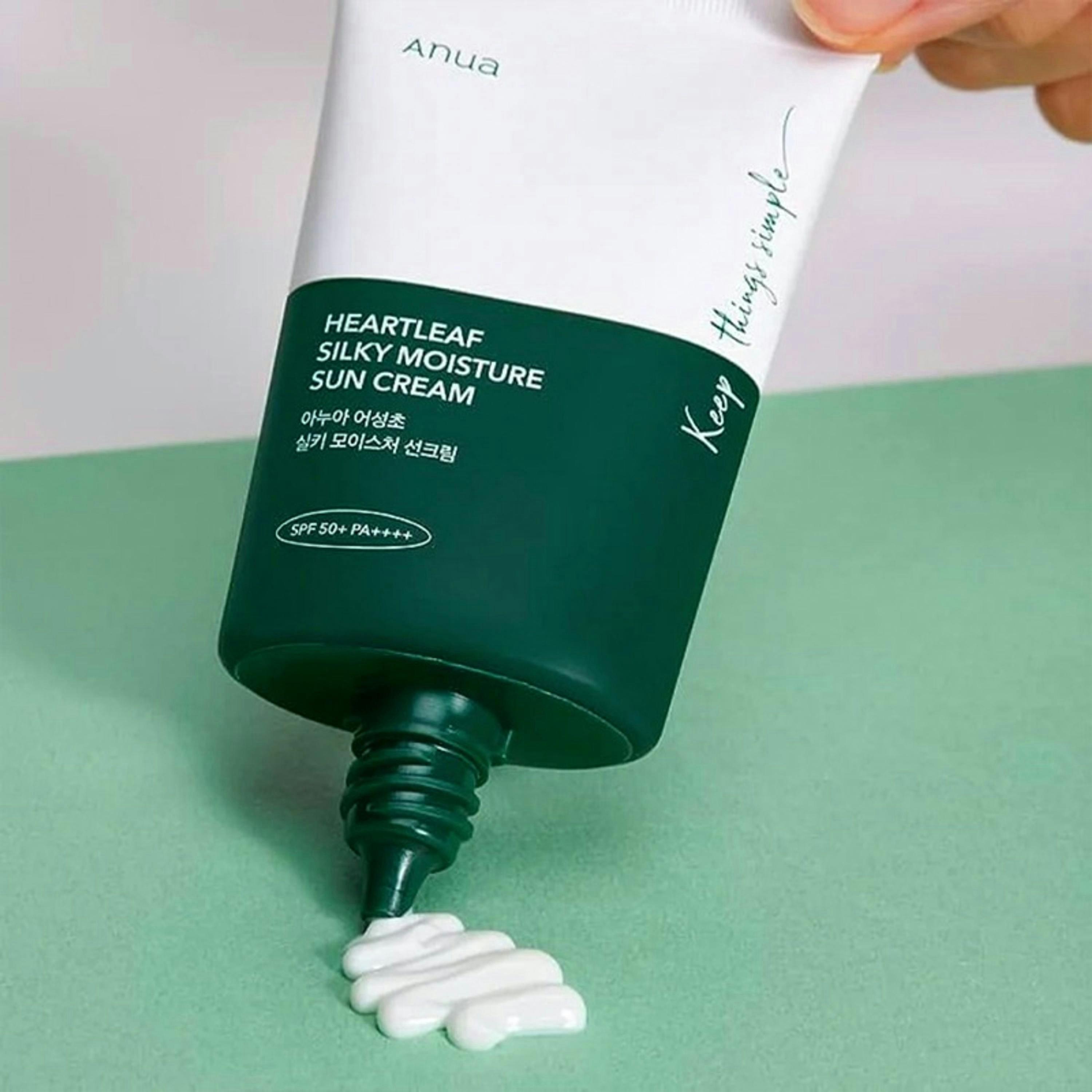 Anua Heartleaf Silky Moisturiser Sunscreen 50 ml Single , view 5 of 5