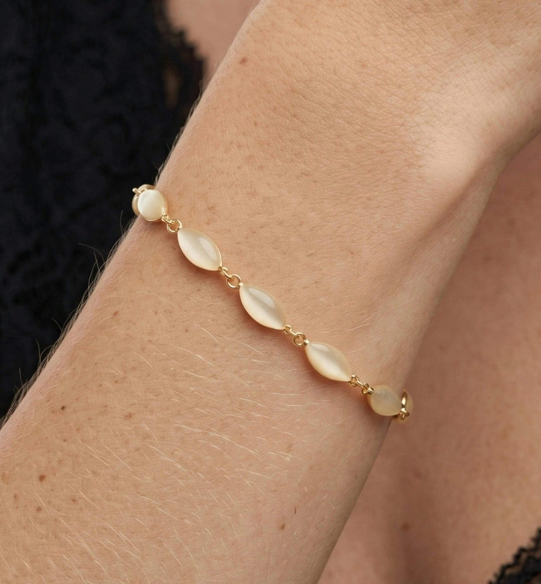 Nekomeishi Cream Cats Eye Bracelet , view 2 of 5