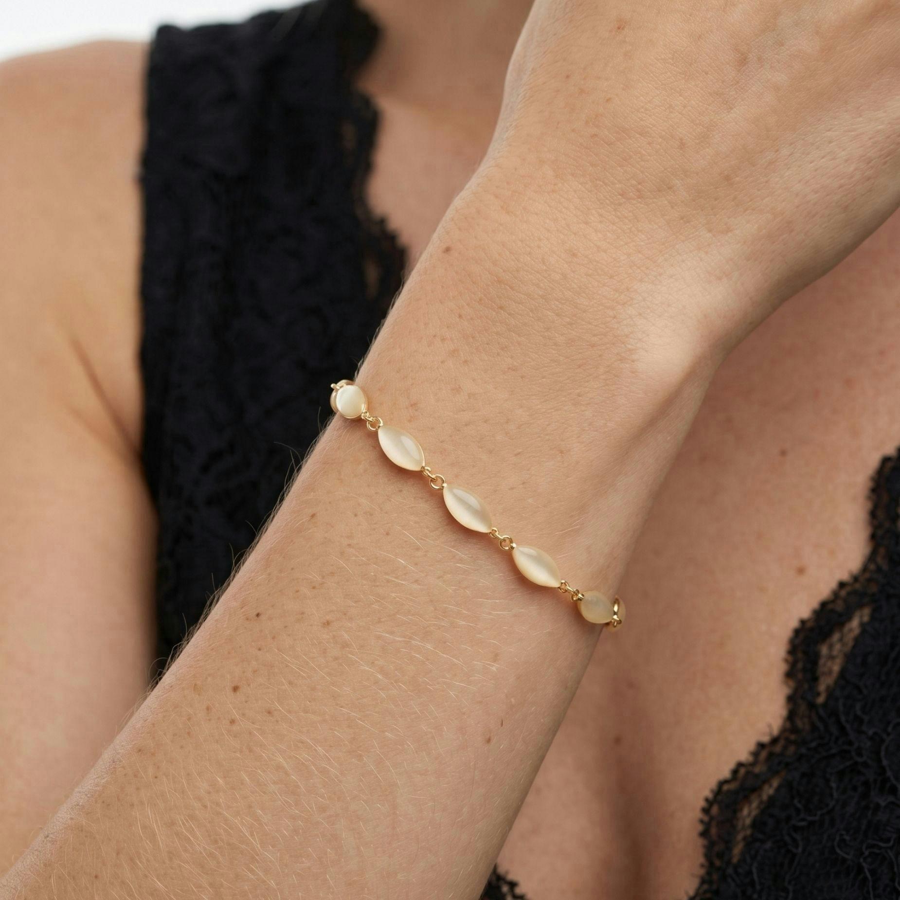 Nekomeishi Cream Cats Eye Bracelet , view 4 of 5
