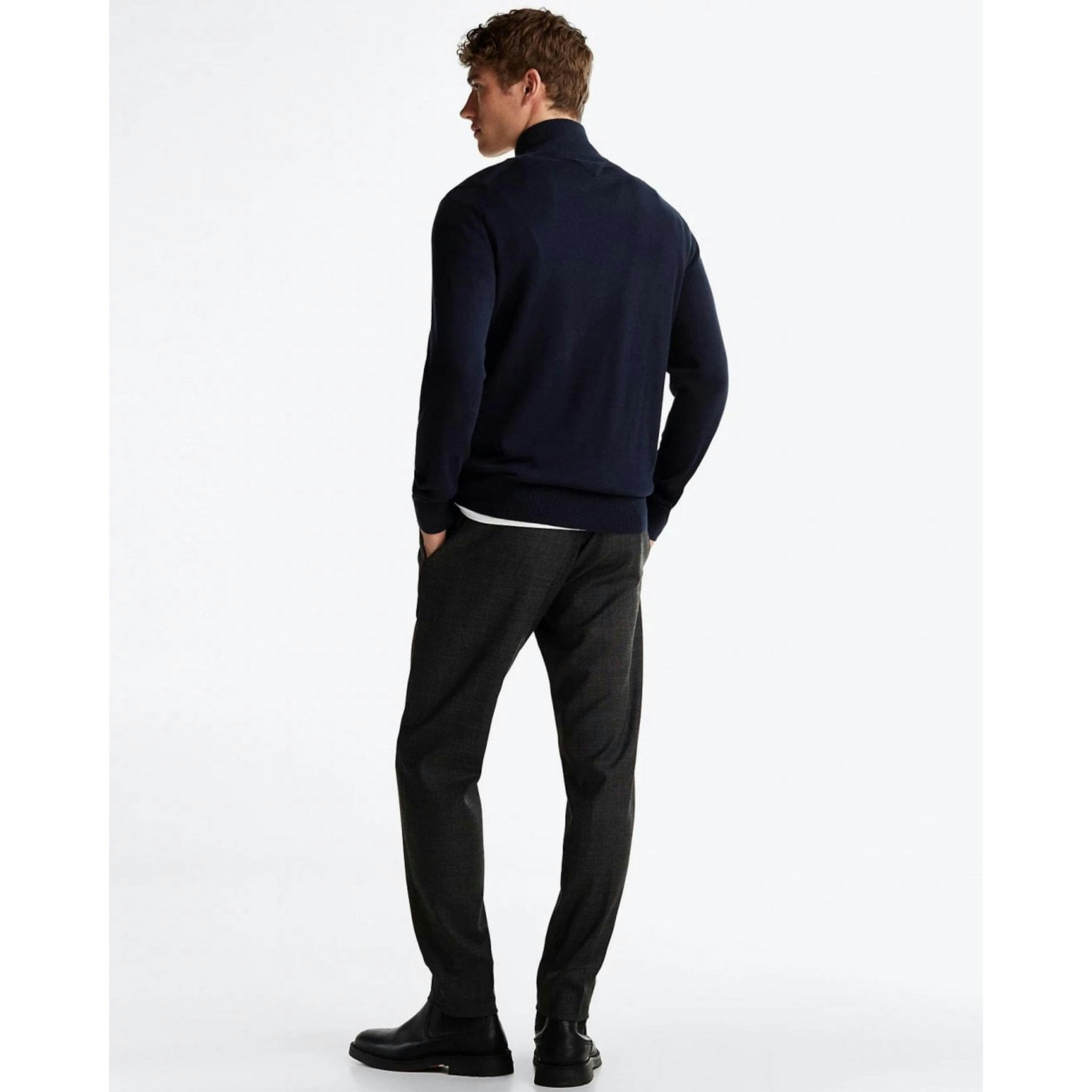 Tommy Hilfiger Sweatshirt  in Blue , view 2 of 4
