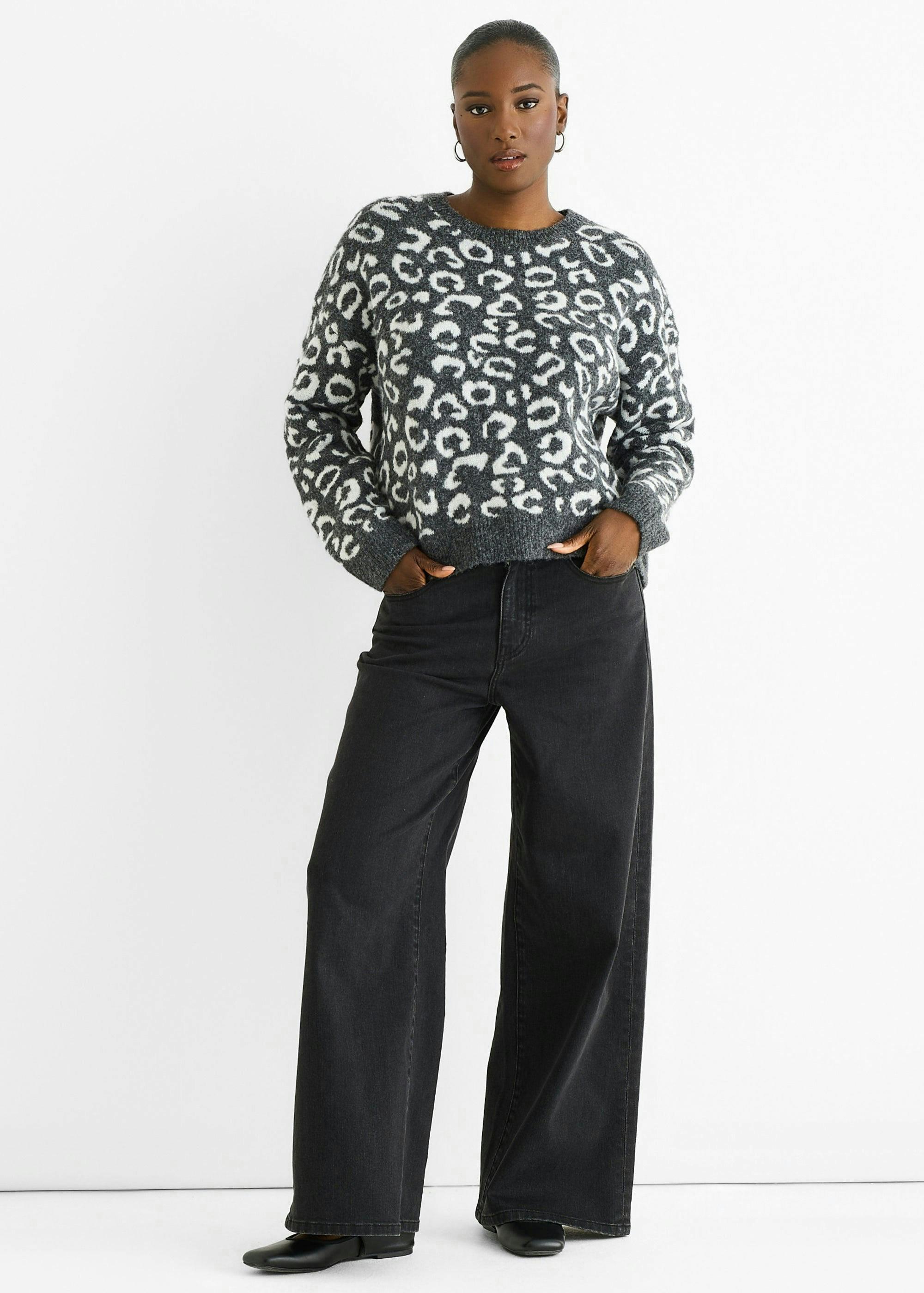 Grey Animal Pattern Loose Fit Knit Jumper , view 2 of 4