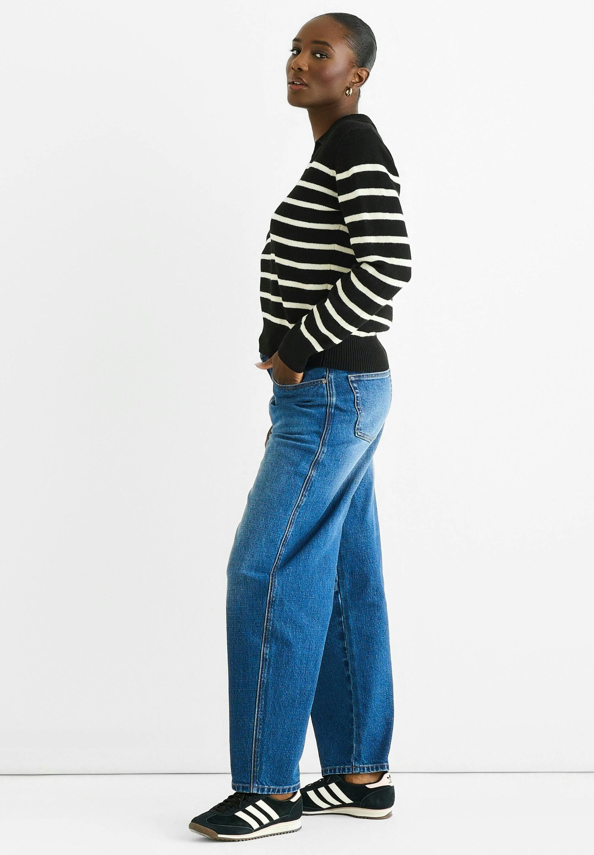 Black Recycle Mix Stripe V Neck Collar Knit Jumper , view 3 of 4