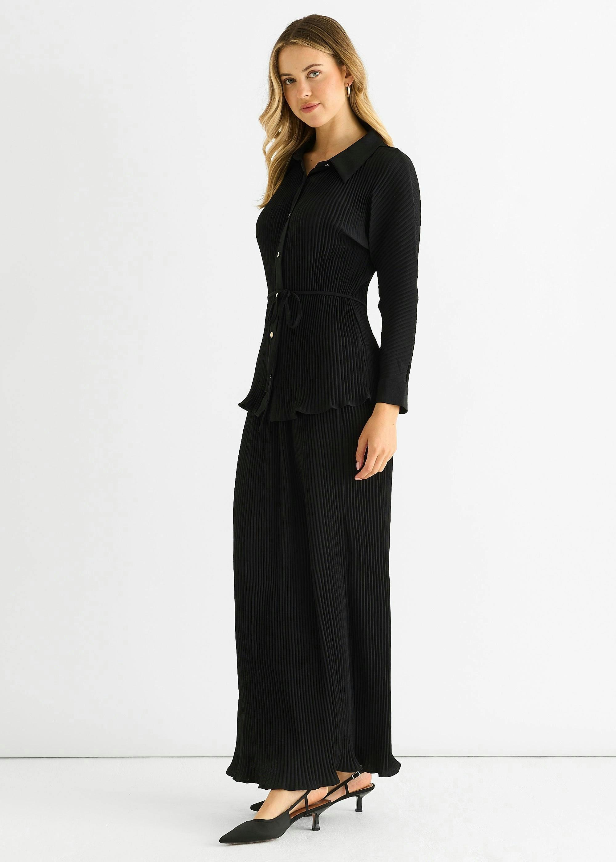 Black Plisse Elasticated Waist Maxi Skirt , view 3 of 4