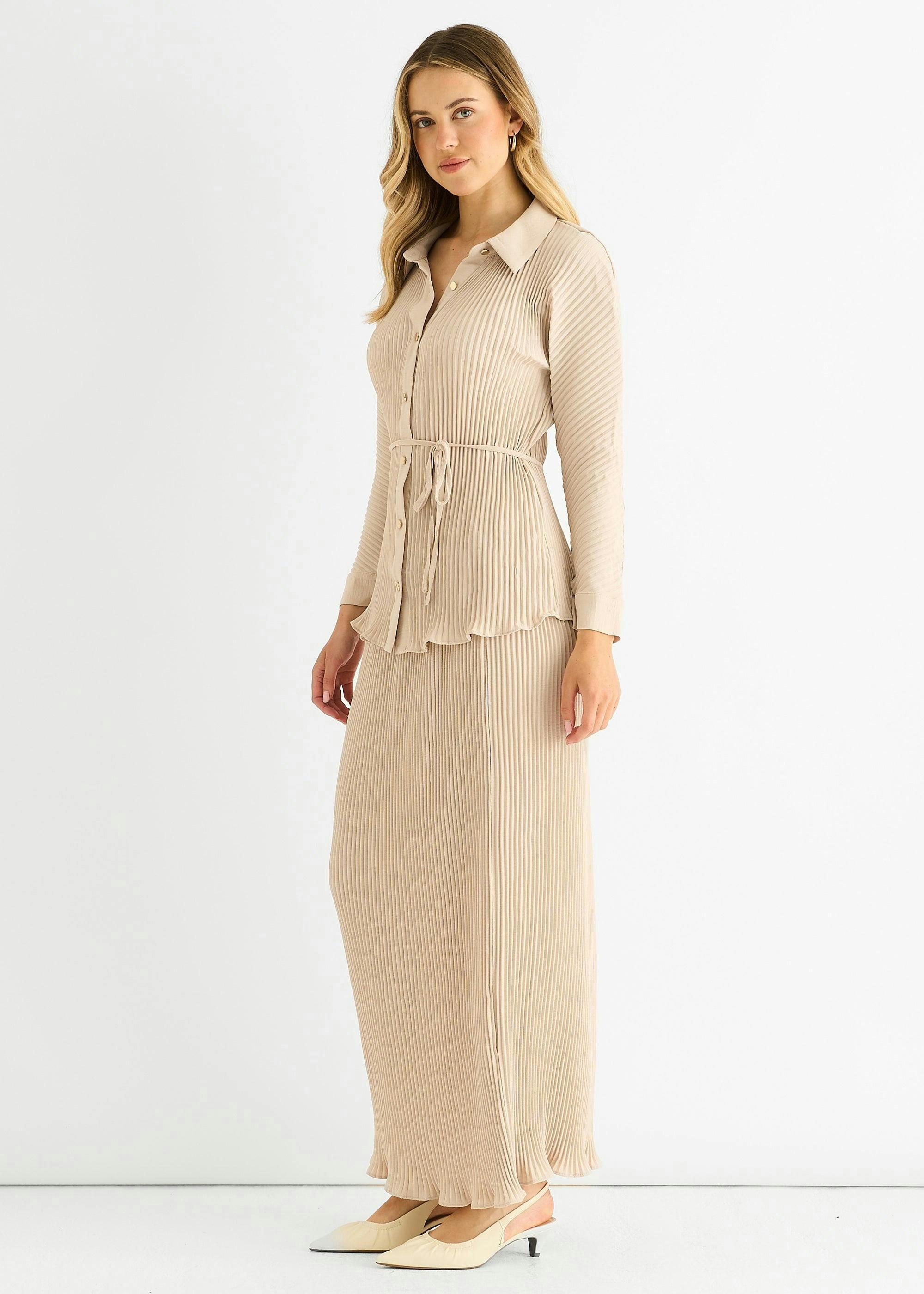Beige Plisse Elasticated Waist Maxi Skirt , view 3 of 4