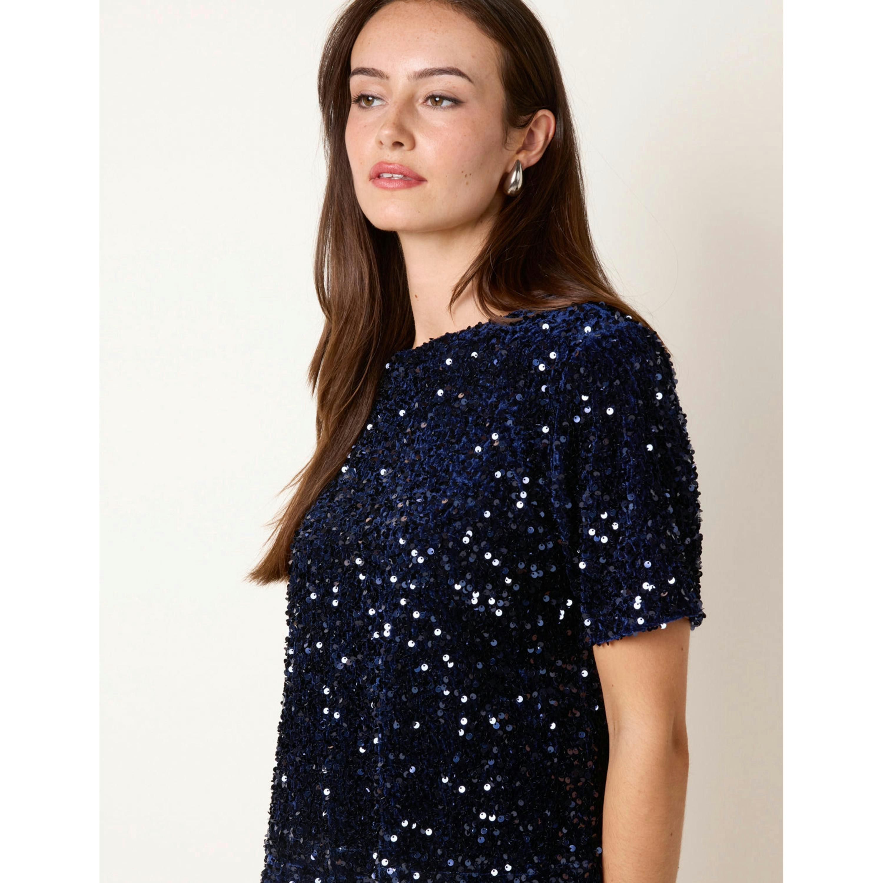 Blue Vanilla Velvet Sequin Tee  in Navy , view 4 of 4