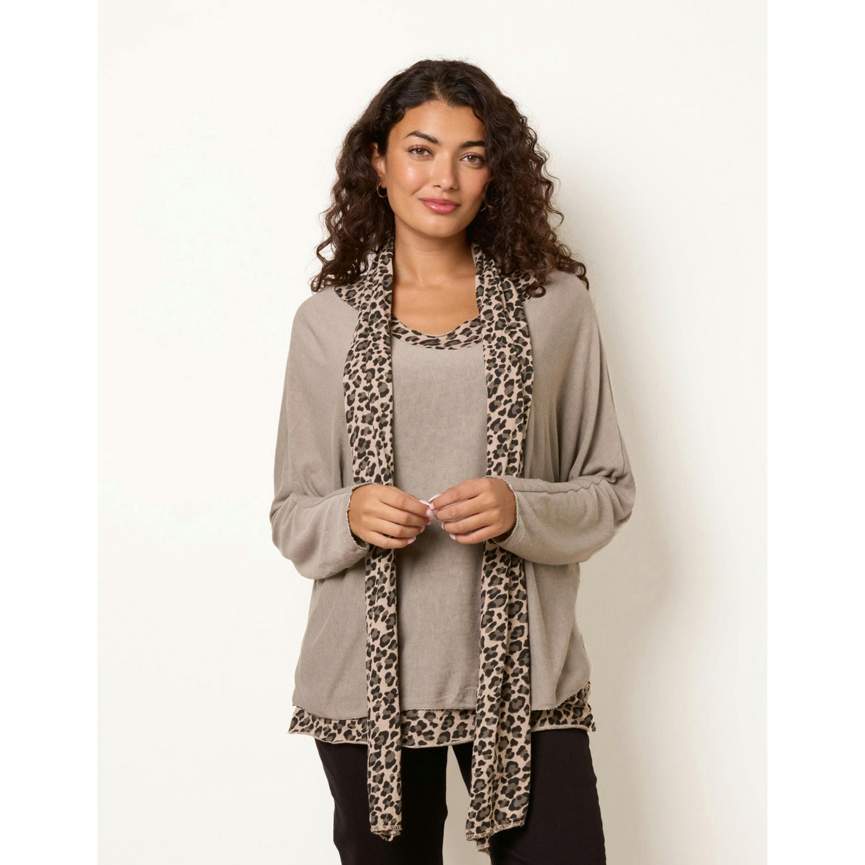 Blue Vanilla Scarf Leopard 3 in 1 Top  in Beige , view 3 of 4