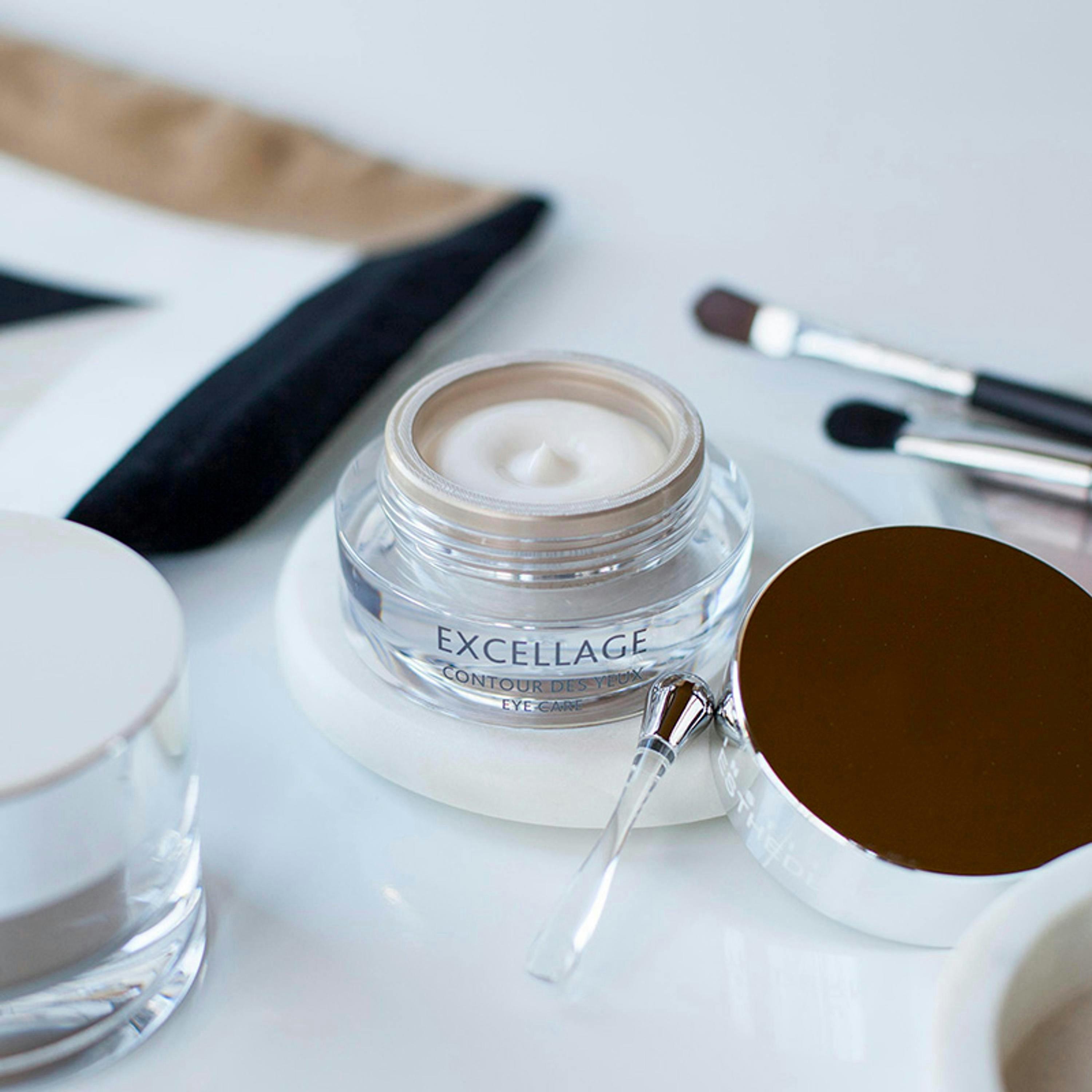 Institut Esthederm Excellage Re-Densifying Balm 15 ml Single , view 4 of 4