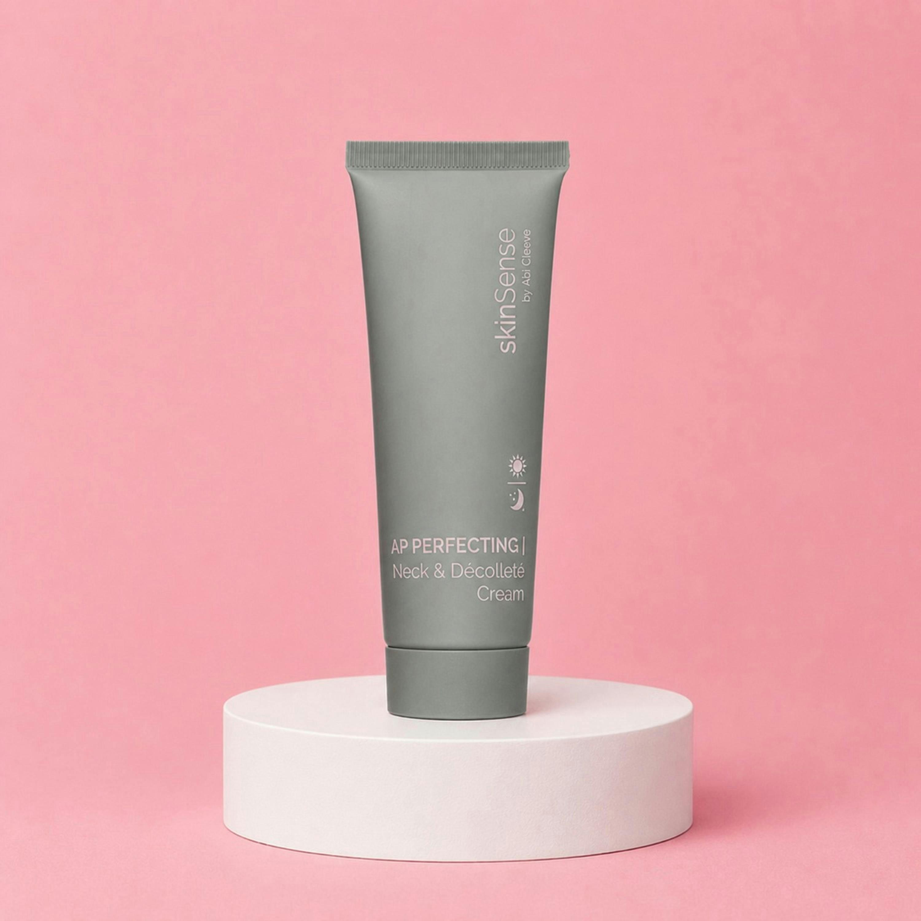 Skinsense Anti Pigmentation Perfecting Neck & Deck Cream 50 ml Single , view 5 of 6