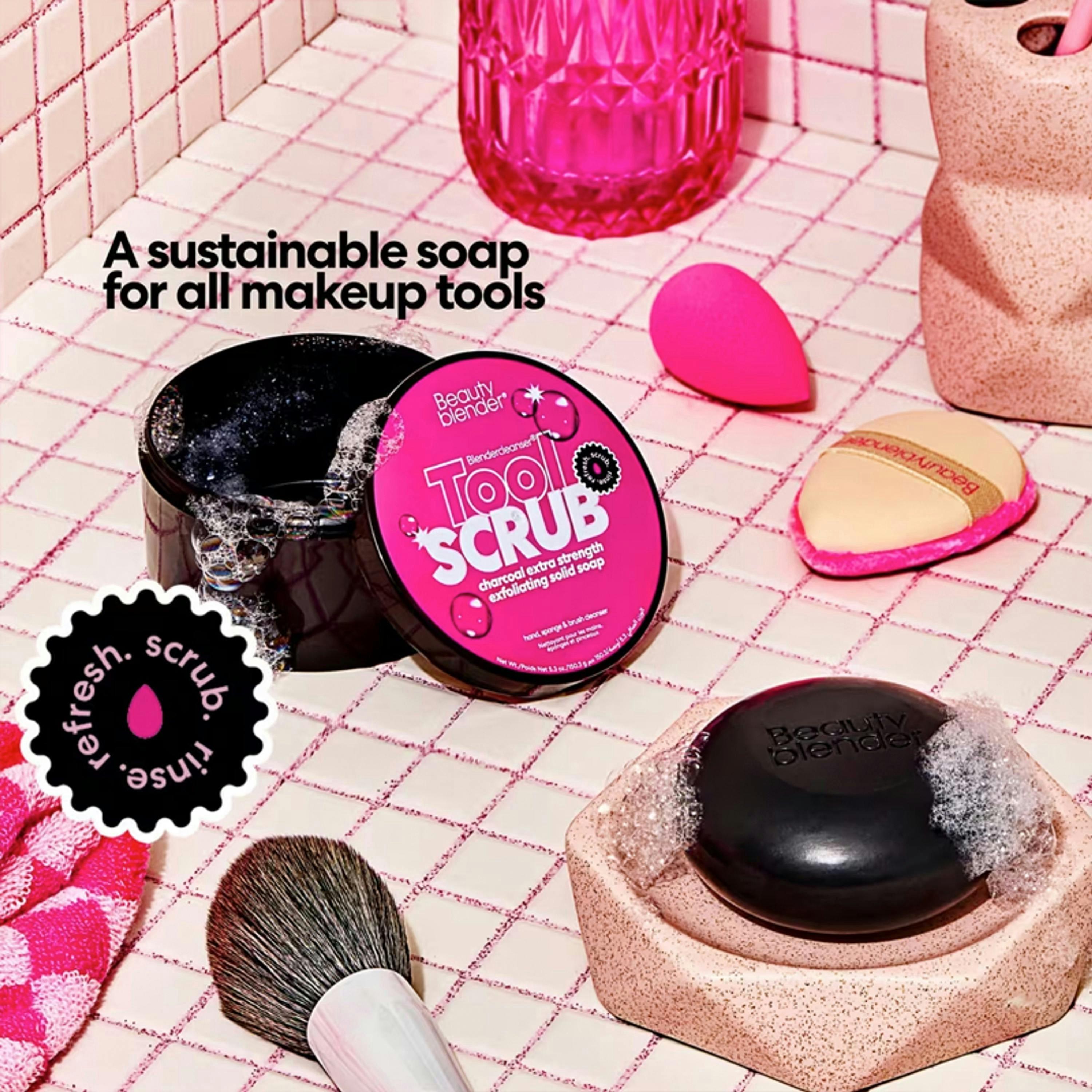 Beautyblender Toolscrub Cleanser - Colour-Transforming , view 3 of 5