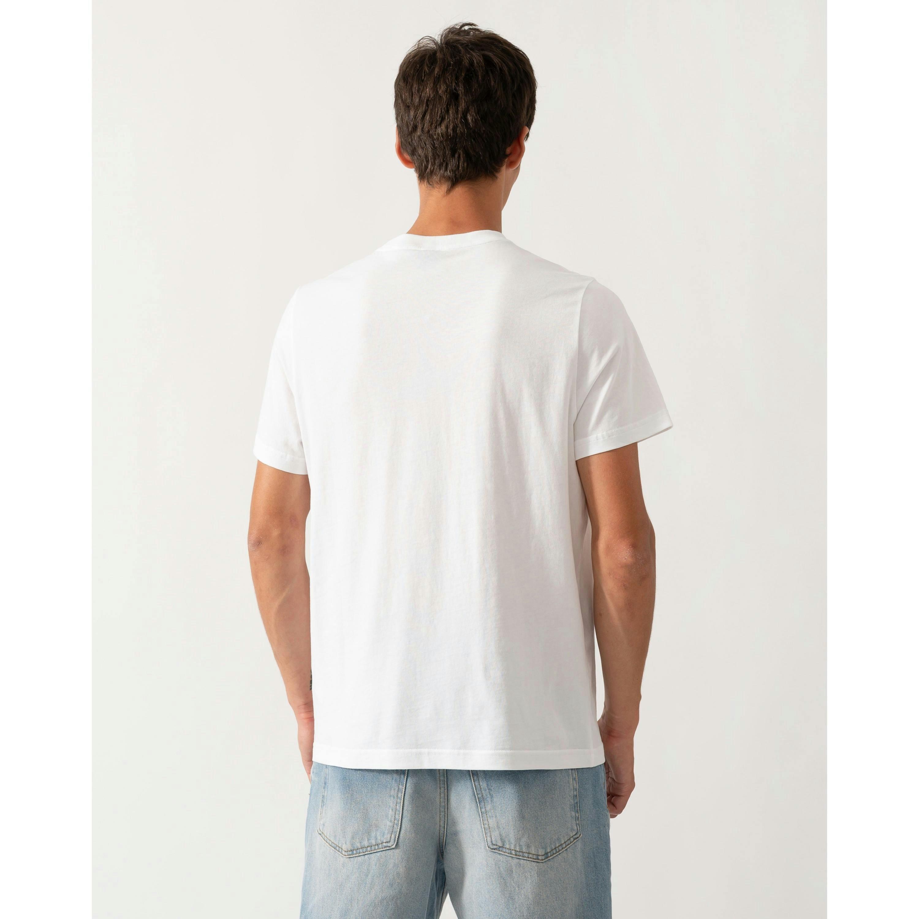 Moose Knuckles T-Shirt  in White , view 2 of 4