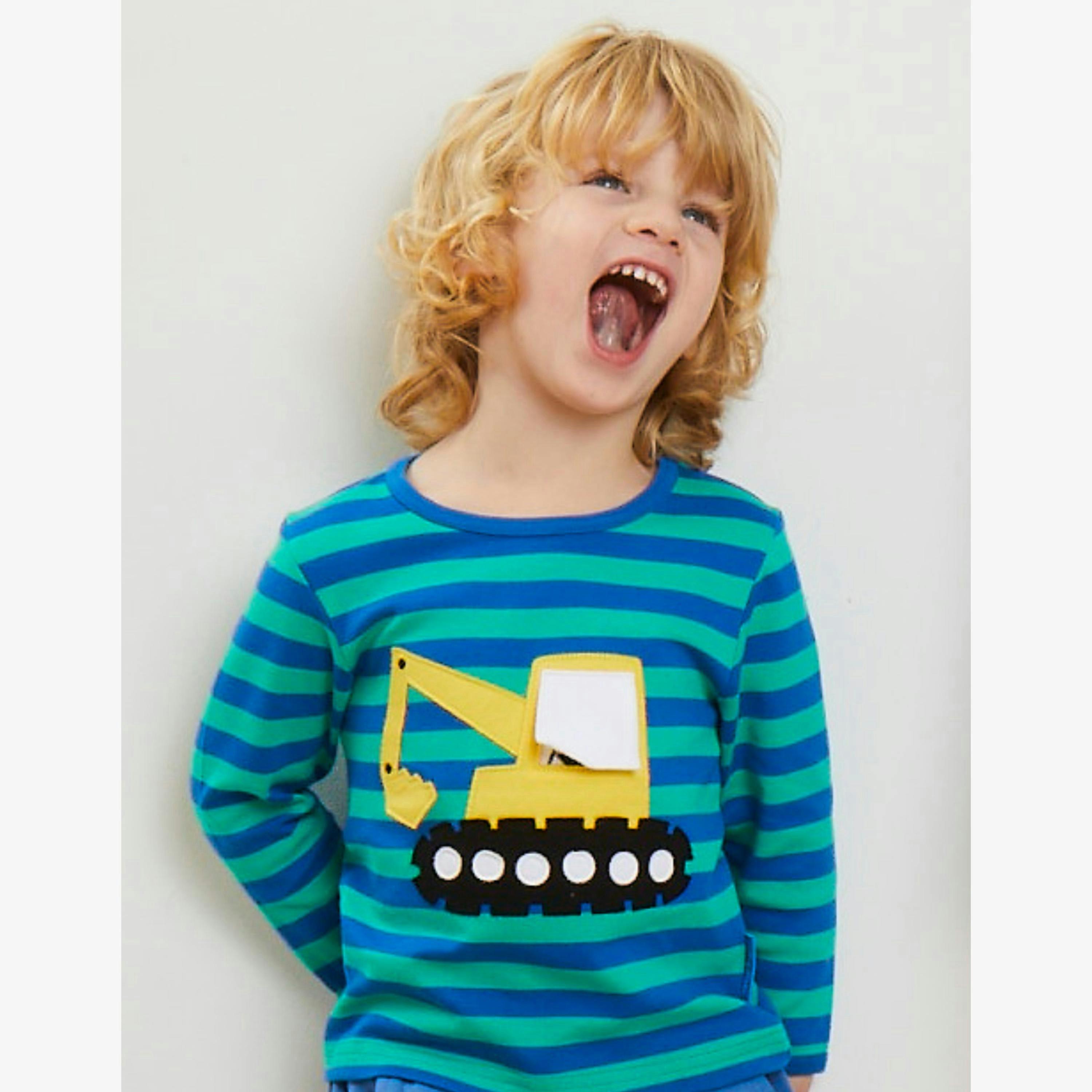 Organic Digger Applique Long-Sleeved T-Shirt , view 2 of 3