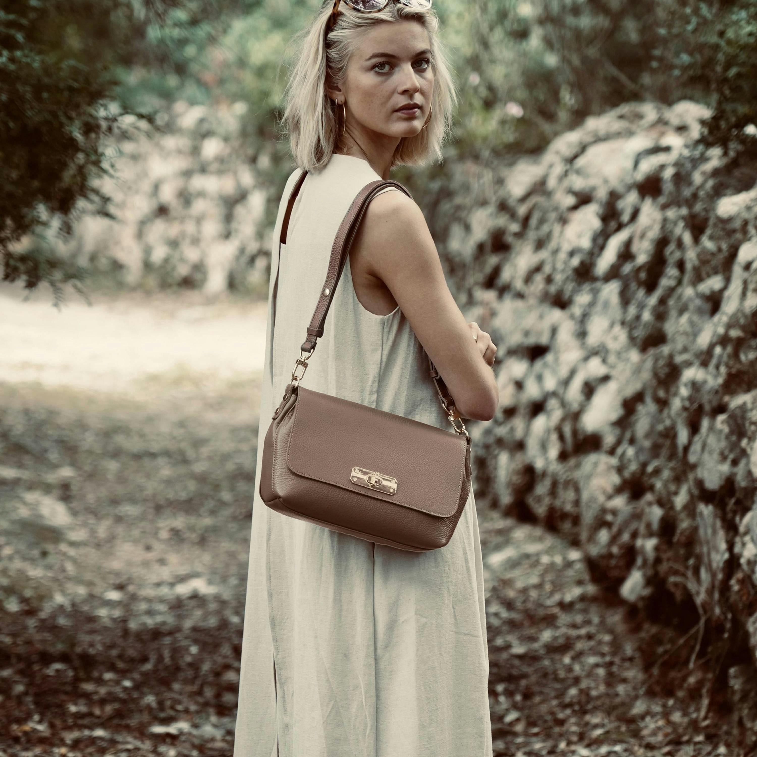 The Maisie Maxi Leather Bag , view 2 of 6