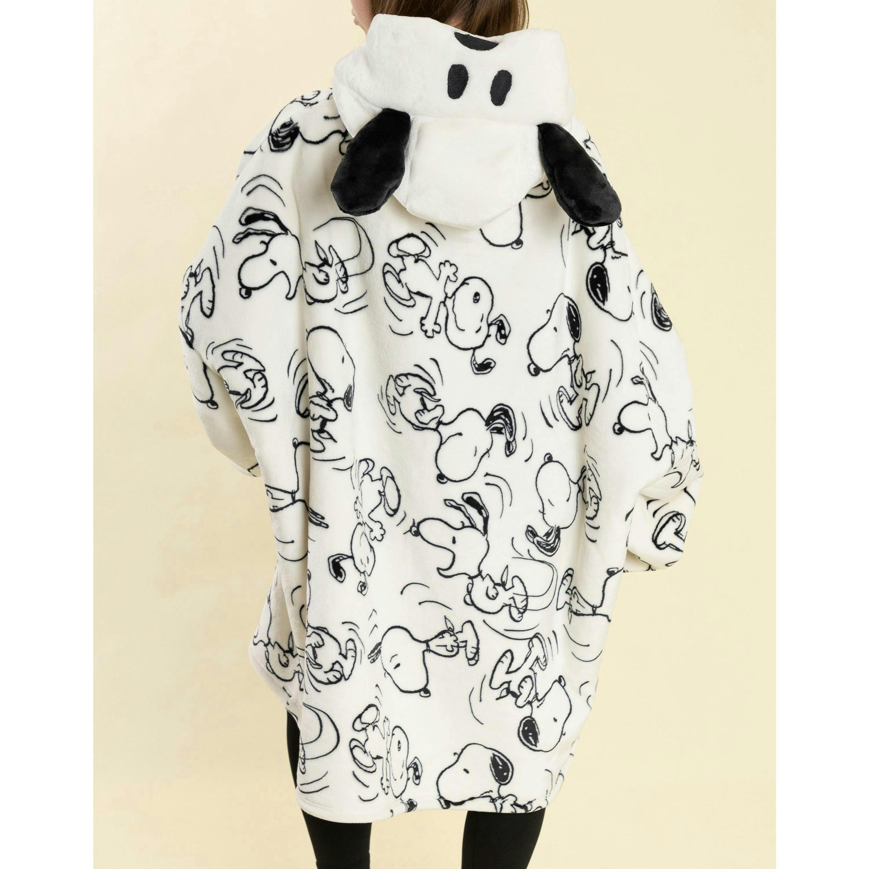 Peanuts Womens Off-White Snoopy Blanket Hoodie (One Size) by Vanilla Underground , view 2 of 6